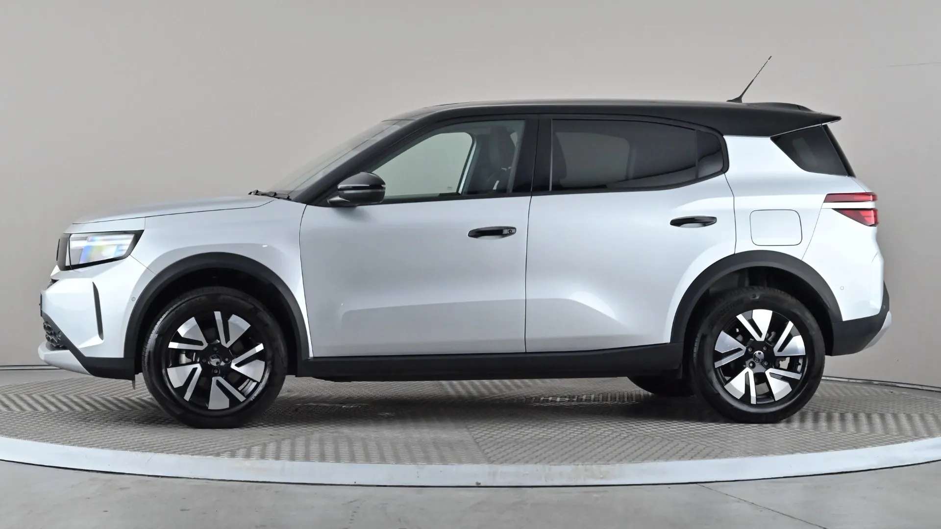 A 2025 VAUXHALL FRONTERA 83kW GS 44kWh Auto A 2025 VAUXHALL FRONTERA 83kW GS 44kWh Auto