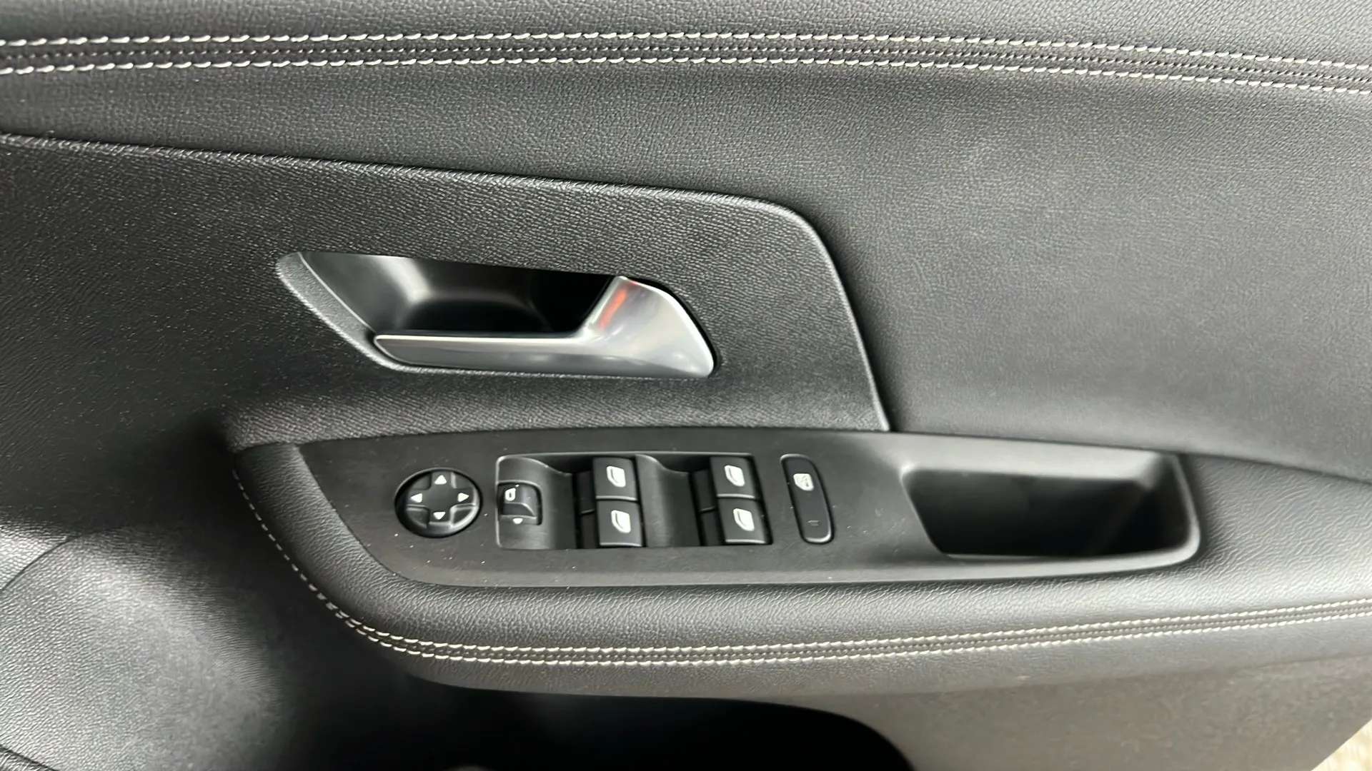 2023 VAUXHALL MOKKA 2023 VAUXHALL MOKKA