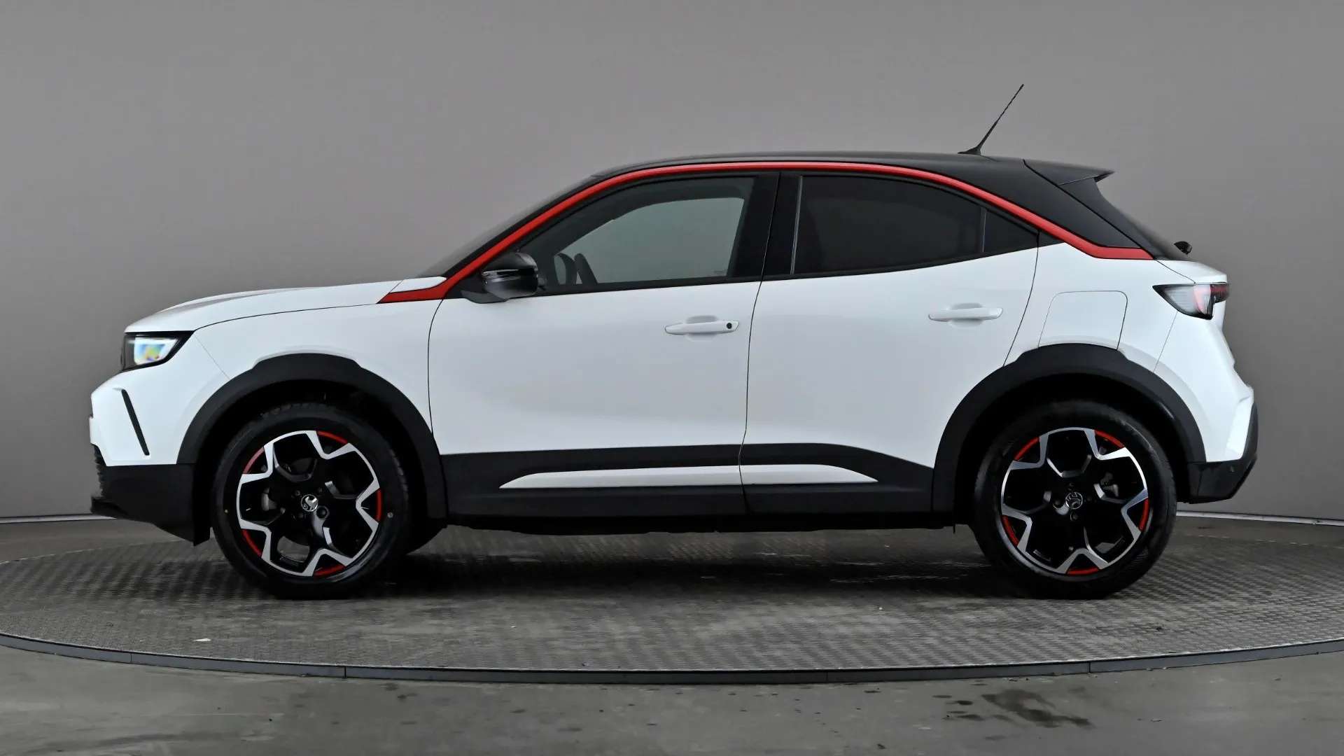 A 2024 VAUXHALL MOKKA 100kW GS 50kWh Auto A 2024 VAUXHALL MOKKA 100kW GS 50kWh Auto