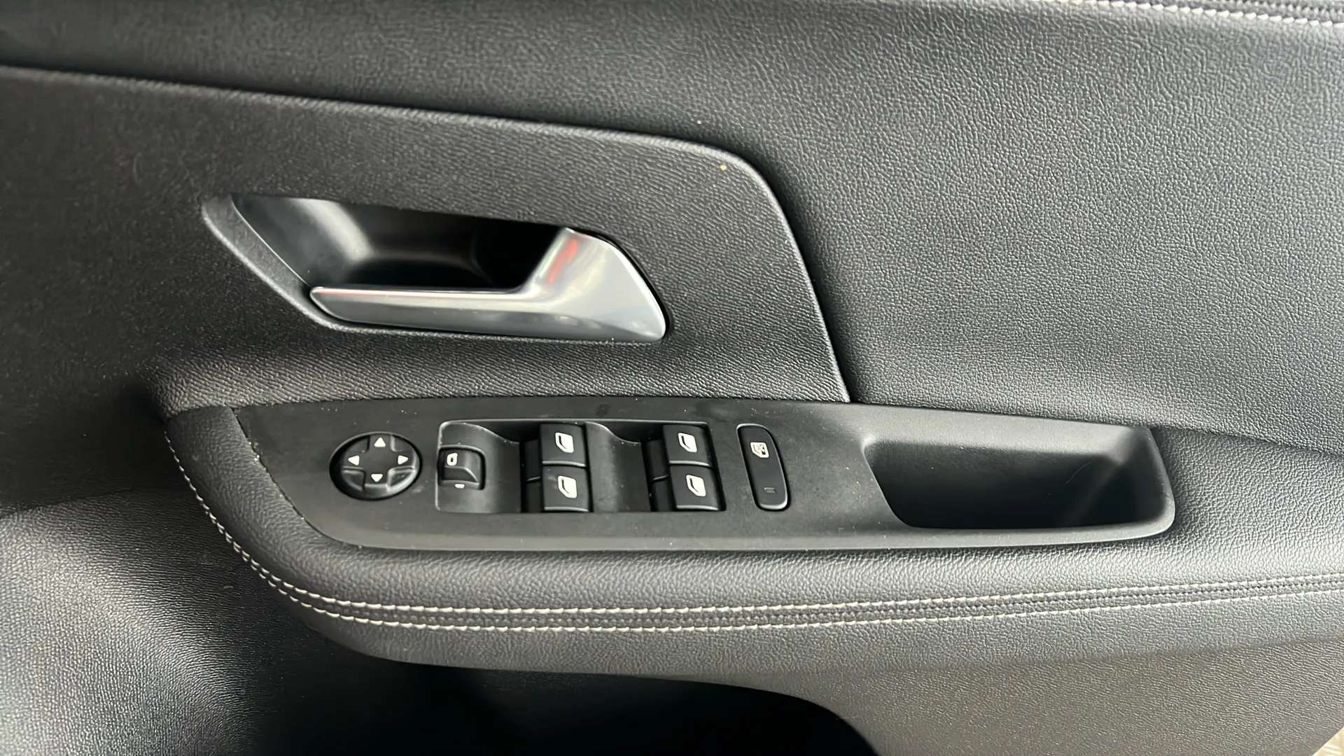 2024 VAUXHALL MOKKA 2024 VAUXHALL MOKKA