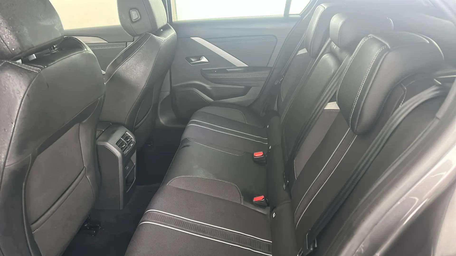 2024 VAUXHALL ASTRA 2024 VAUXHALL ASTRA