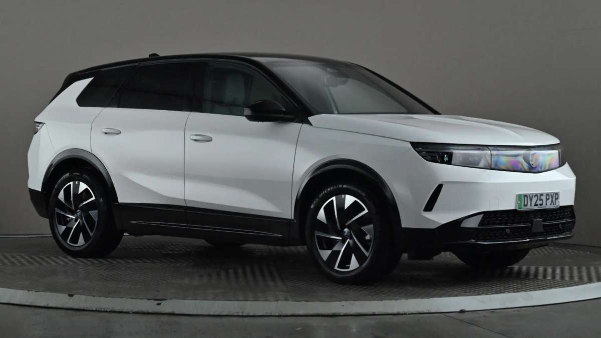 Check out this Vauxhall Grandland 2025 Electric Automatic