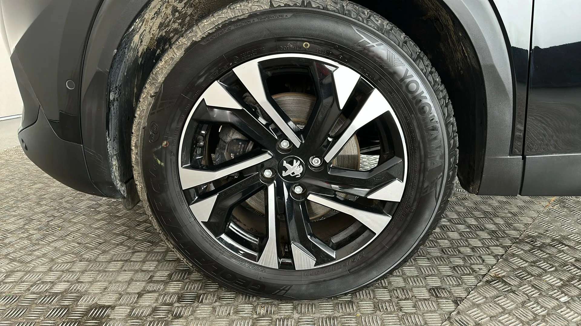 2023 PEUGEOT 2008 2023 PEUGEOT 2008