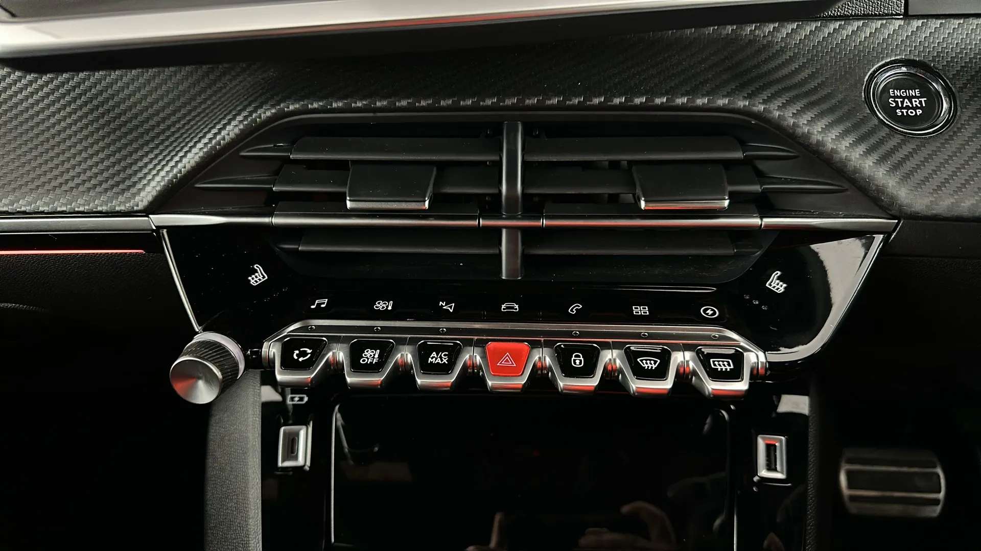 2023 PEUGEOT 2008 2023 PEUGEOT 2008