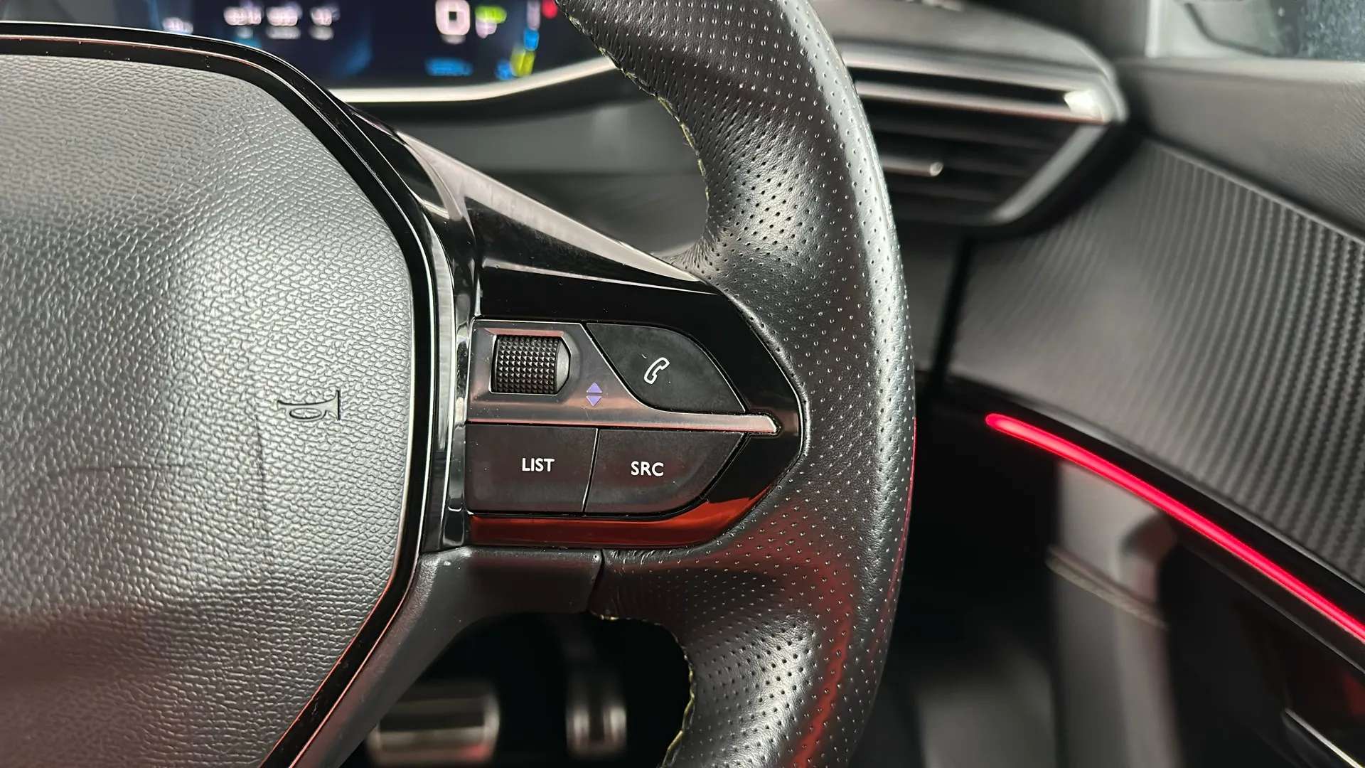 2023 PEUGEOT 2008 2023 PEUGEOT 2008