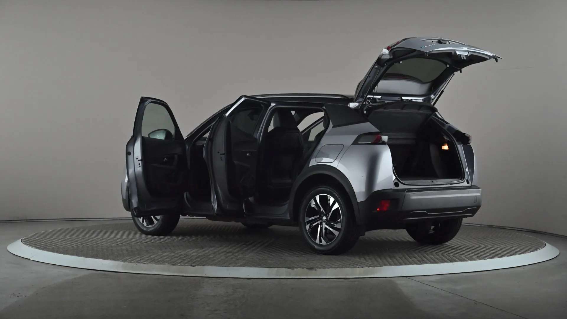 2023 PEUGEOT 2008 2023 PEUGEOT 2008