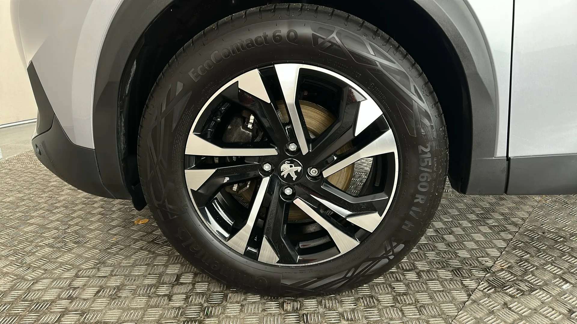 2023 PEUGEOT 2008 2023 PEUGEOT 2008