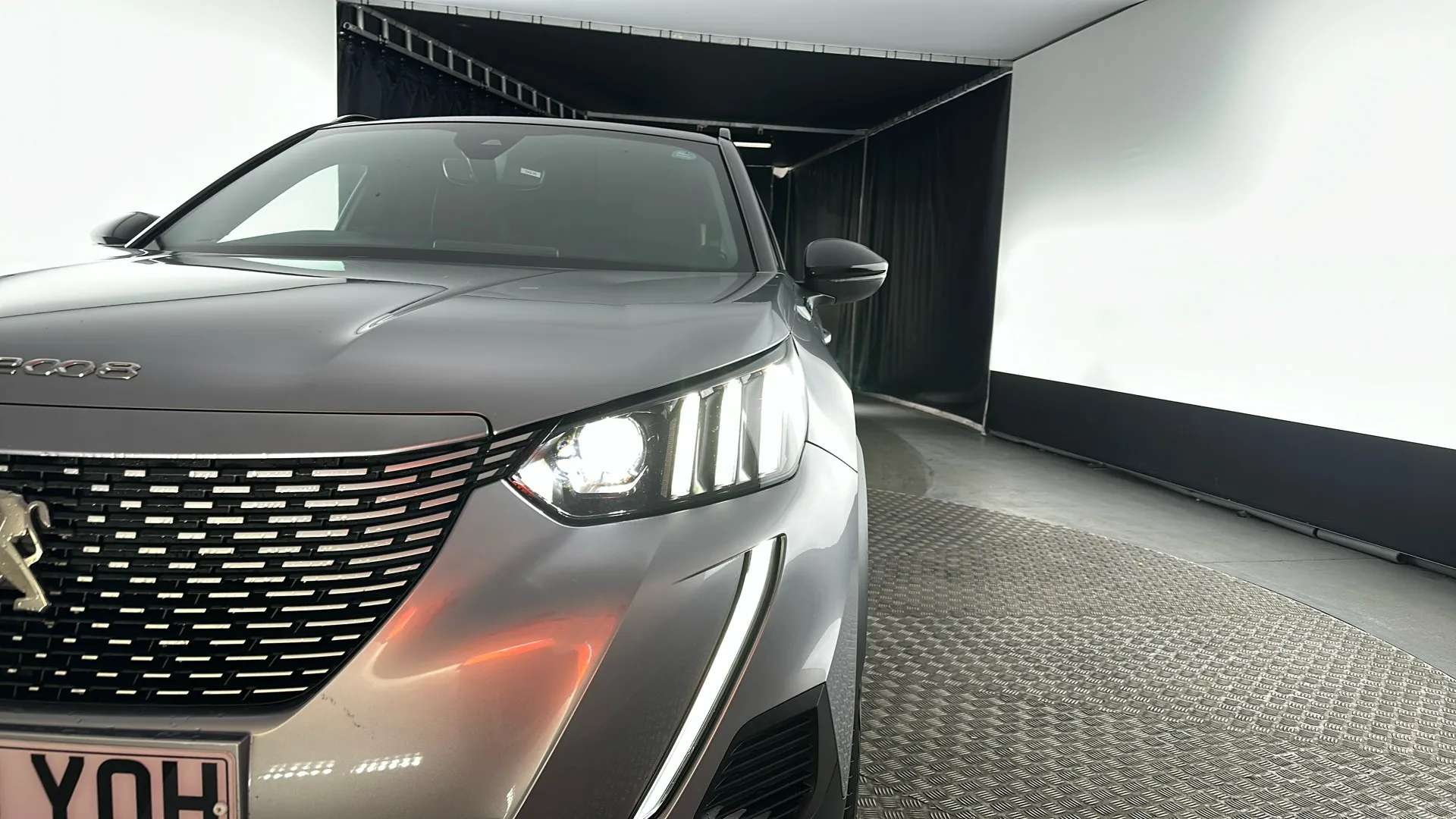 2023 PEUGEOT 2008 2023 PEUGEOT 2008