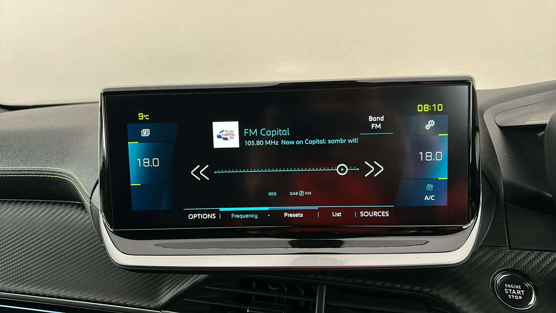 2023 PEUGEOT 2008 2023 PEUGEOT 2008