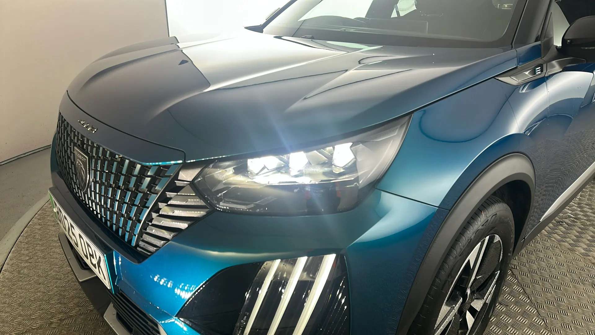 2025 PEUGEOT 2008 2025 PEUGEOT 2008