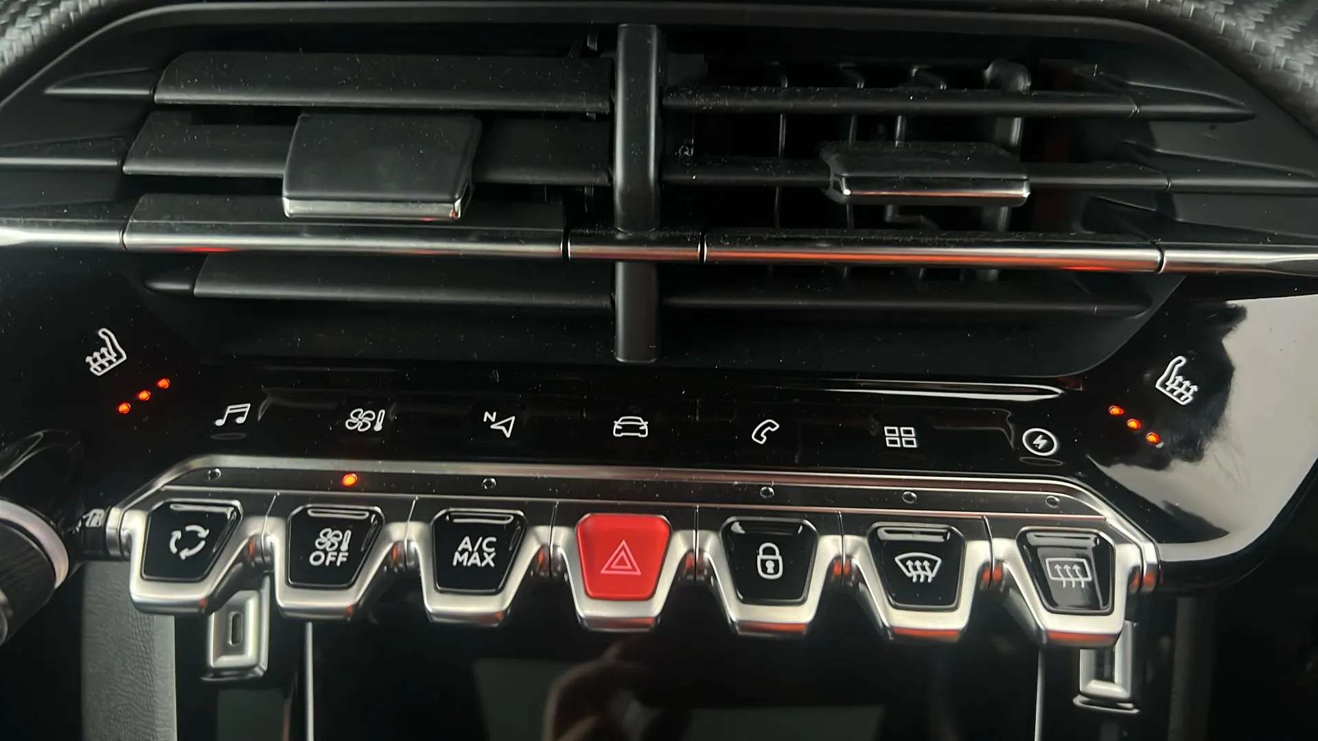 2022 PEUGEOT 2008 2022 PEUGEOT 2008