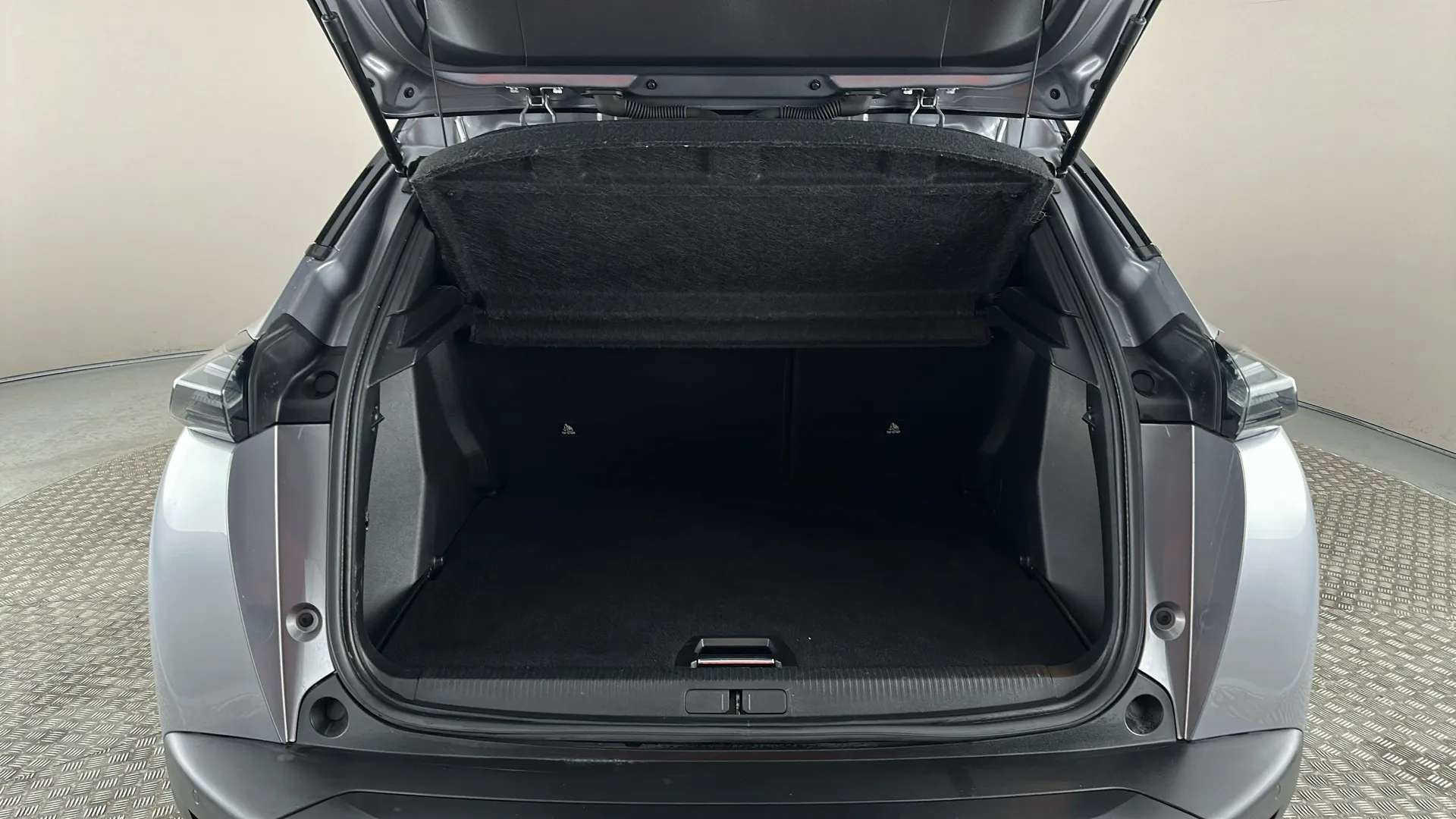 2024 PEUGEOT 2008 2024 PEUGEOT 2008
