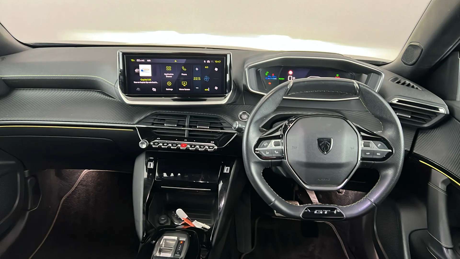 2024 PEUGEOT 2008 2024 PEUGEOT 2008