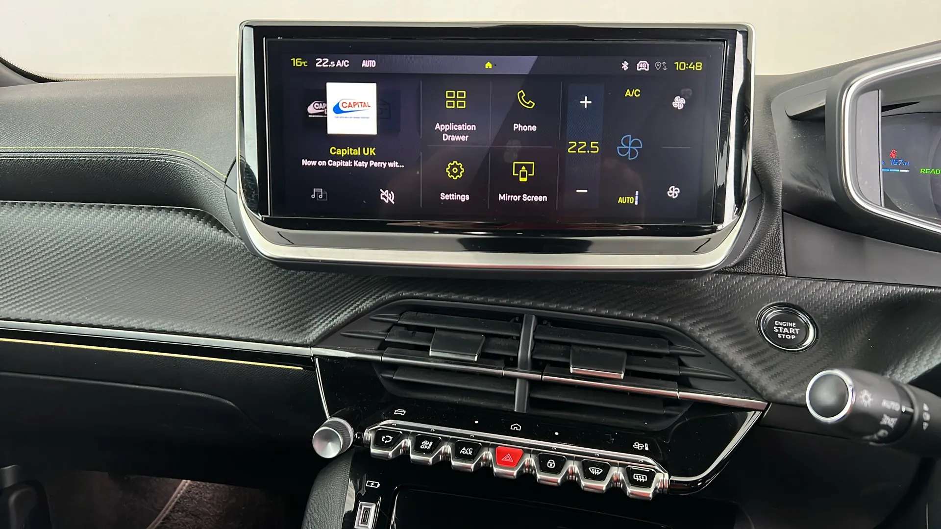 2024 PEUGEOT 2008 2024 PEUGEOT 2008