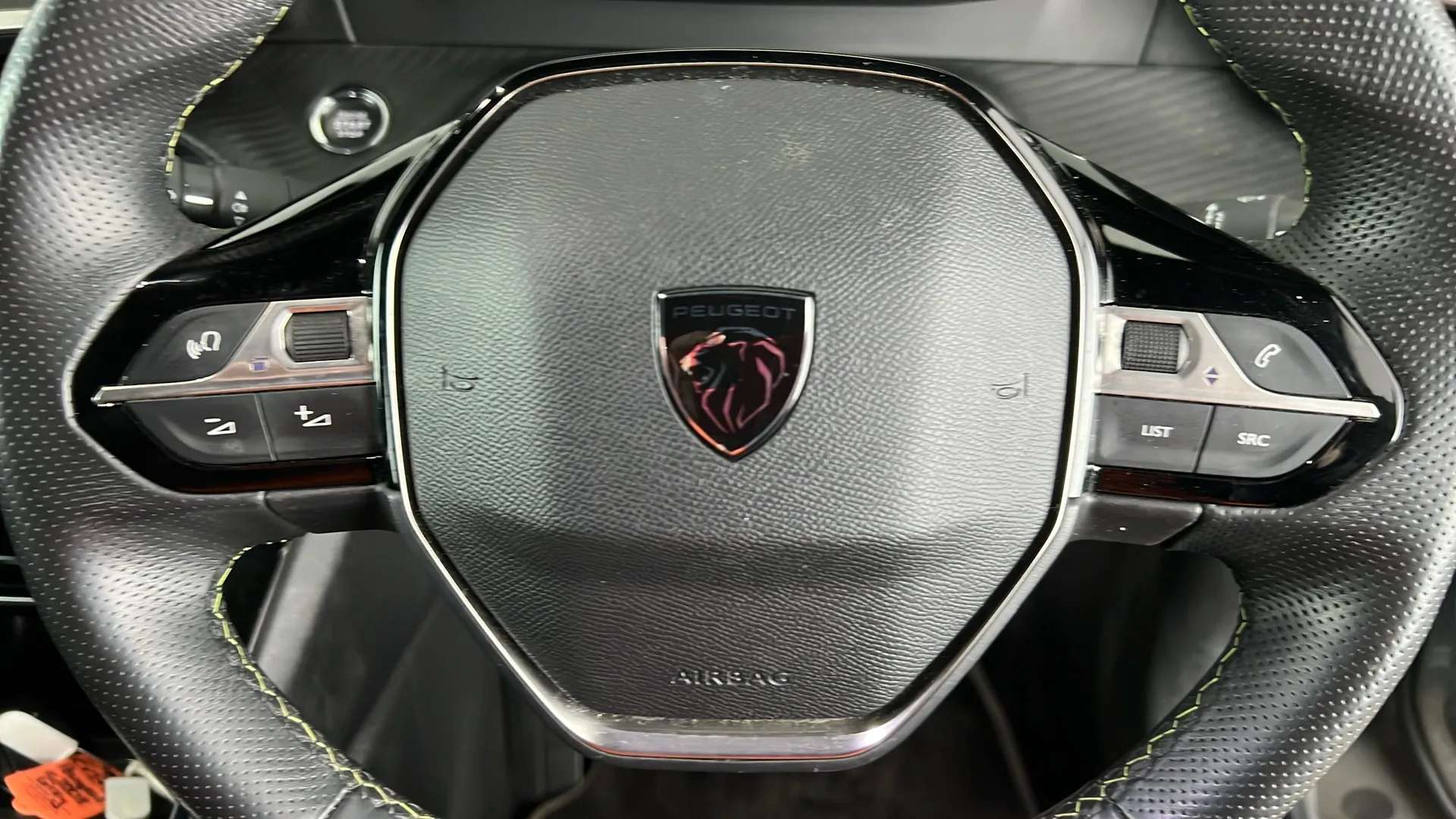 2024 PEUGEOT 2008 2024 PEUGEOT 2008