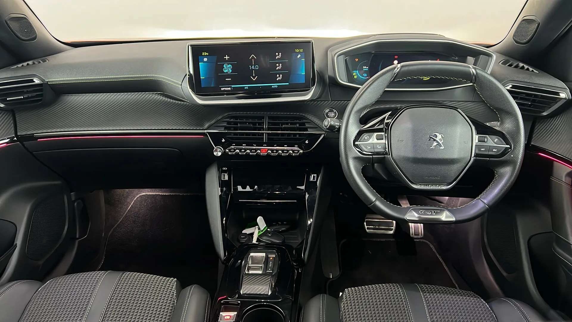 2022 PEUGEOT 2008 2022 PEUGEOT 2008