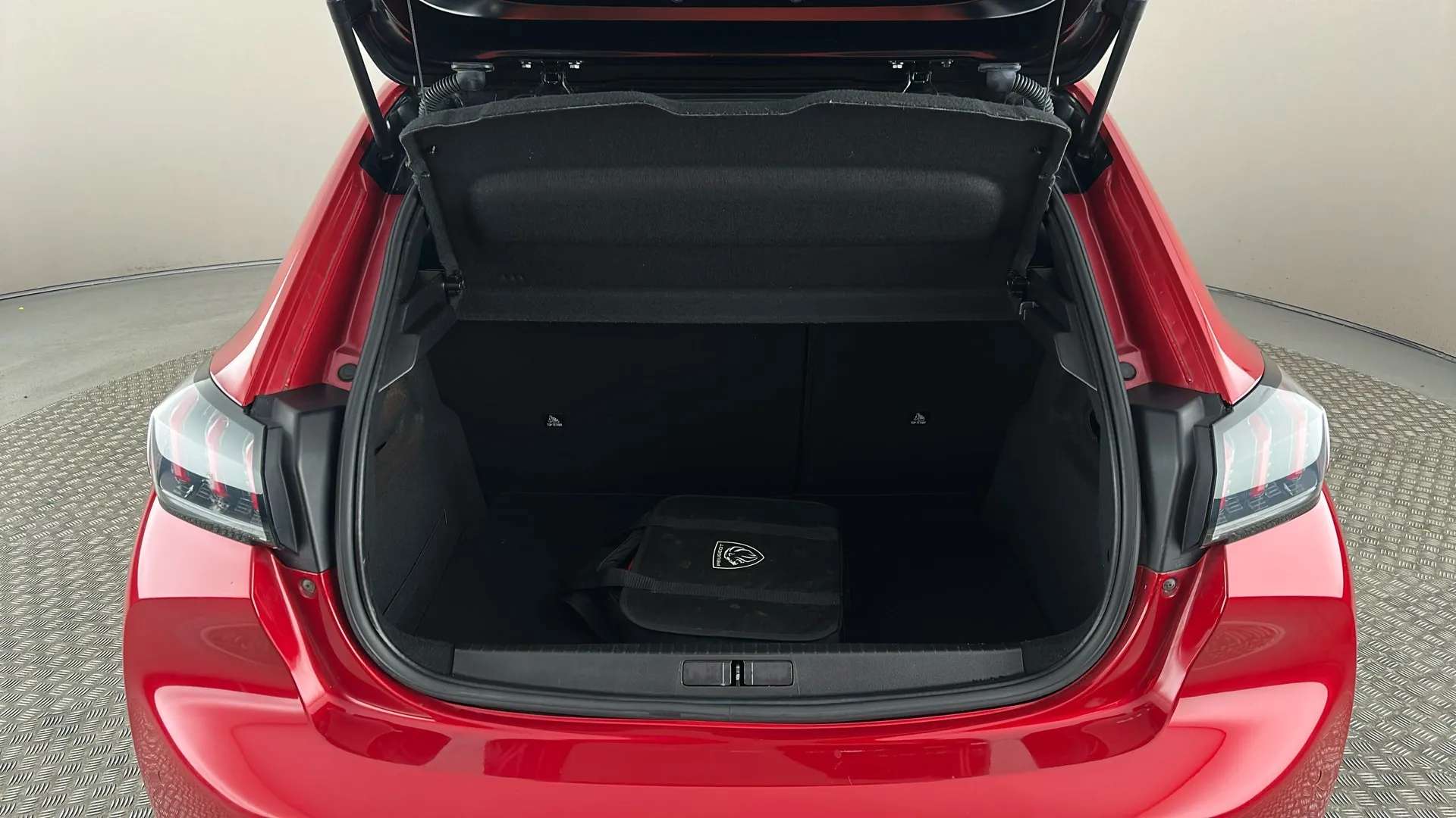 2023 PEUGEOT 208 2023 PEUGEOT 208