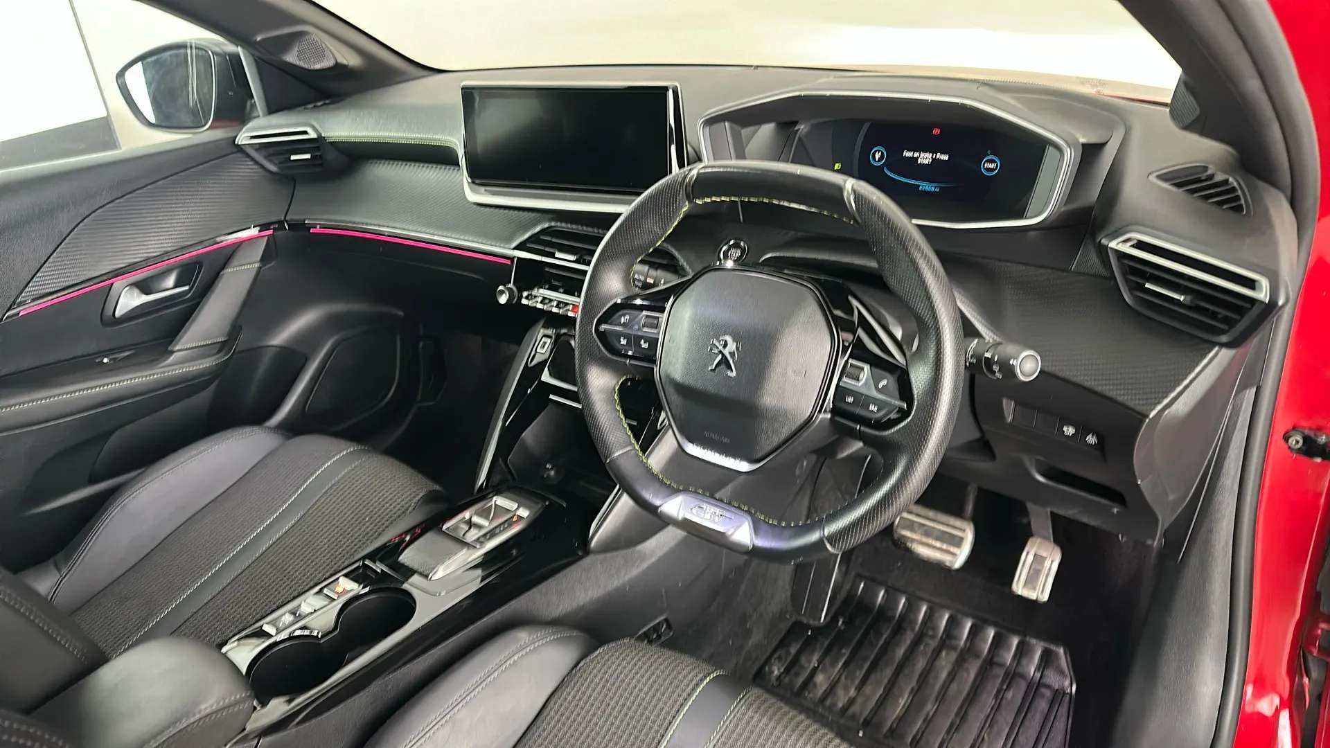 2023 PEUGEOT 208 2023 PEUGEOT 208
