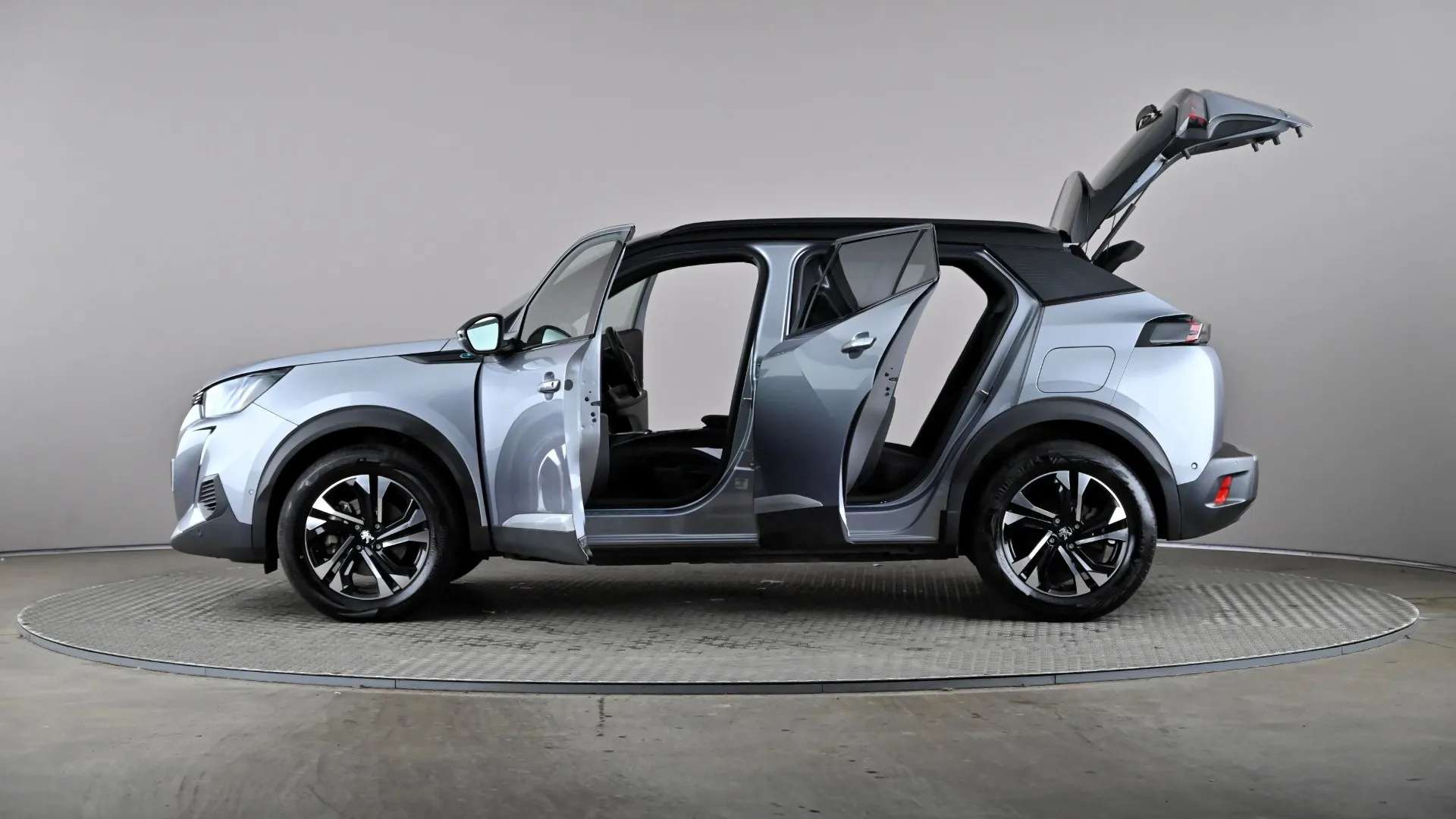 2023 PEUGEOT 2008 2023 PEUGEOT 2008