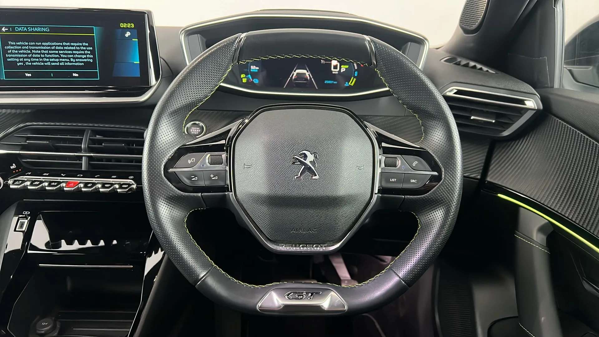 2023 PEUGEOT 2008 2023 PEUGEOT 2008