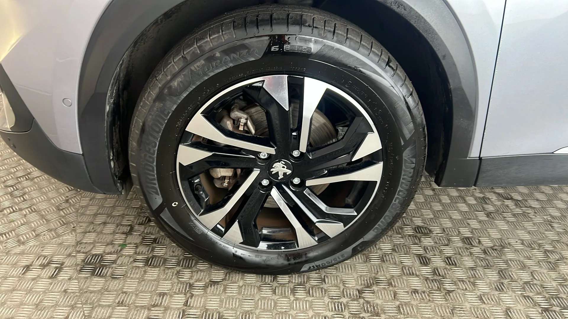 2023 PEUGEOT 2008 2023 PEUGEOT 2008