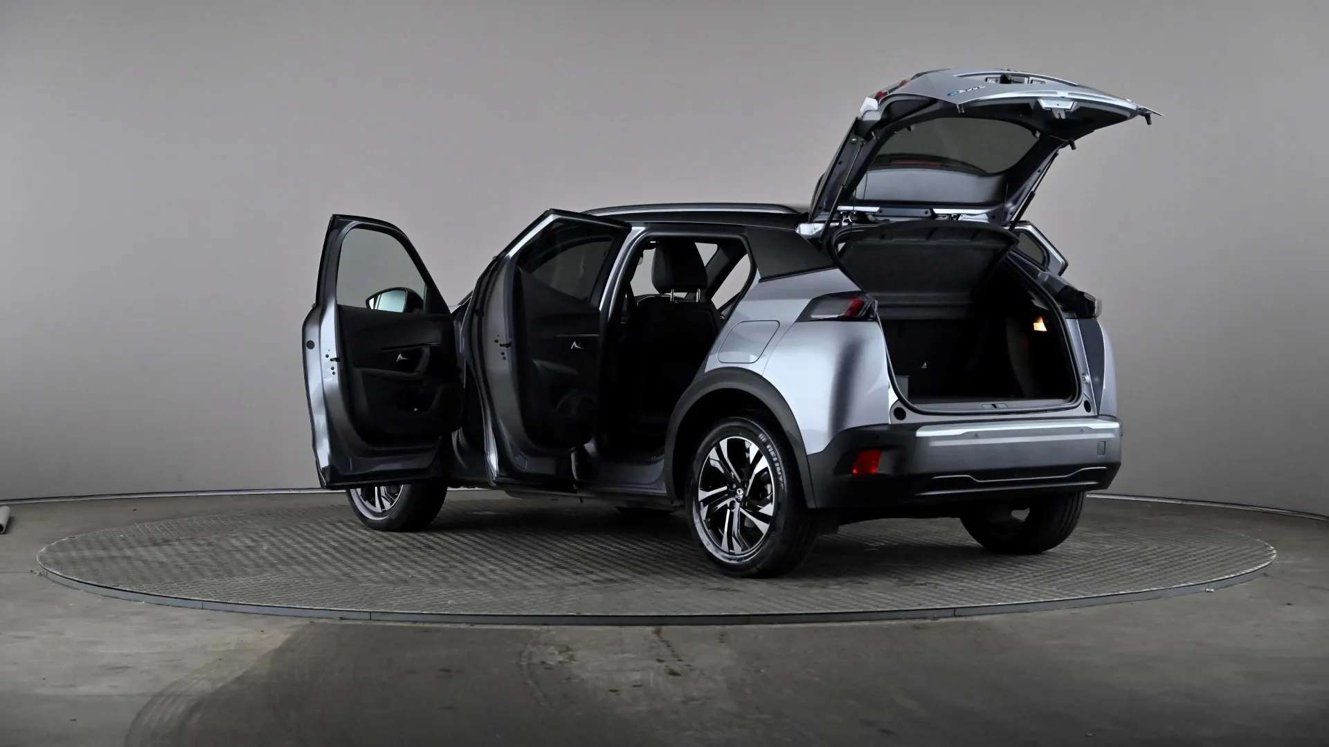 2023 PEUGEOT 2008 2023 PEUGEOT 2008