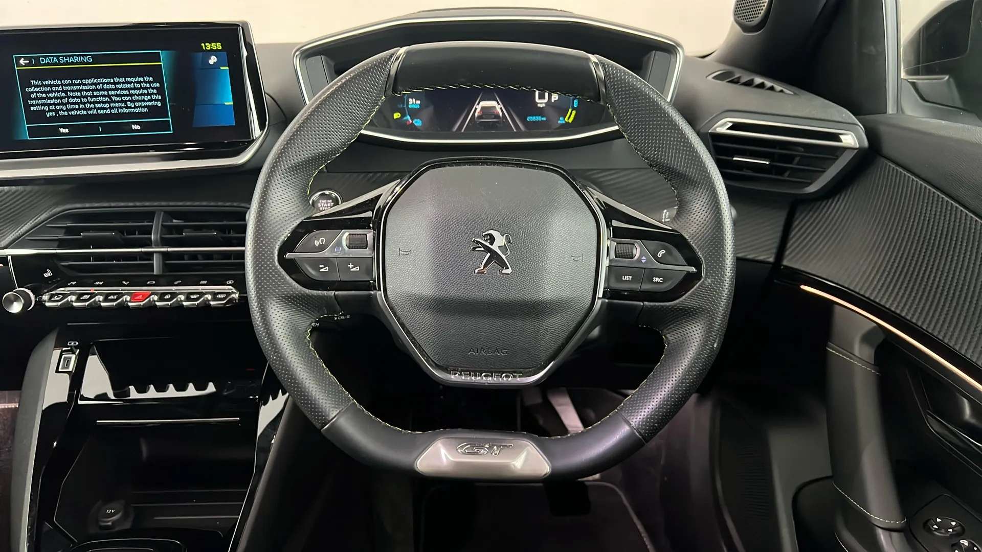 2023 PEUGEOT 2008 2023 PEUGEOT 2008