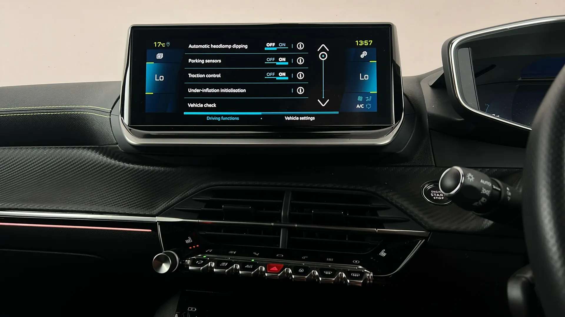 2023 PEUGEOT 2008 2023 PEUGEOT 2008