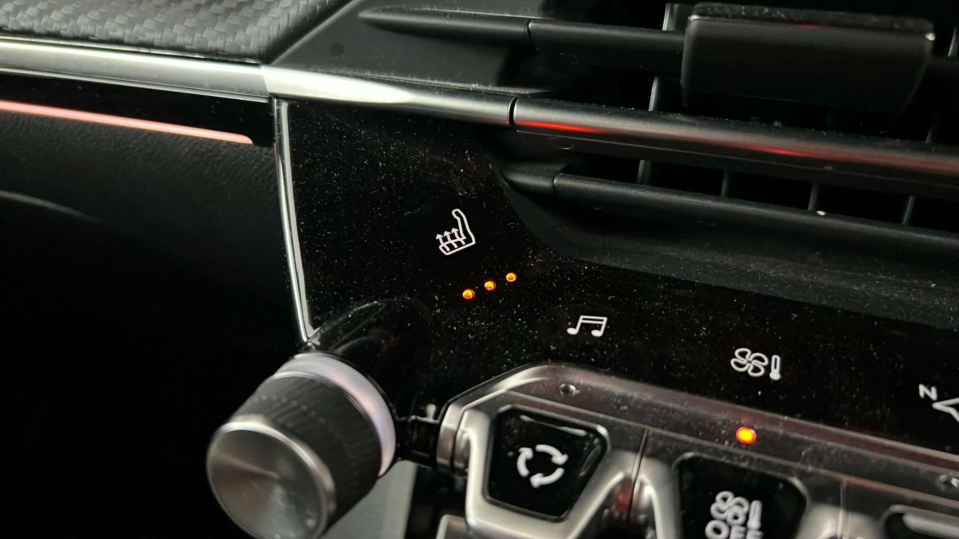 2023 PEUGEOT 2008 2023 PEUGEOT 2008