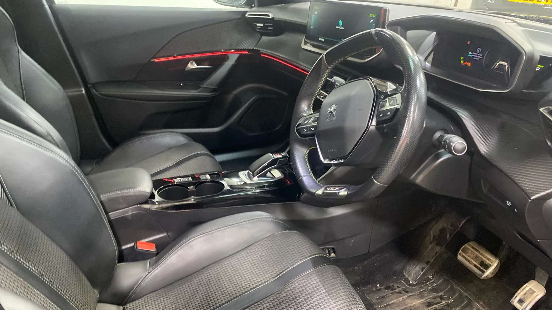 A 2022 PEUGEOT 2008 100kW GT 50kWh Auto A 2022 PEUGEOT 2008 100kW GT 50kWh Auto