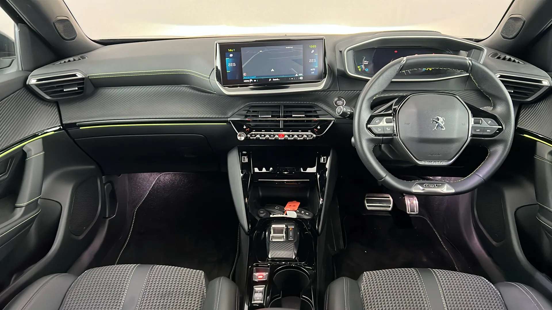 2023 PEUGEOT 2008 2023 PEUGEOT 2008