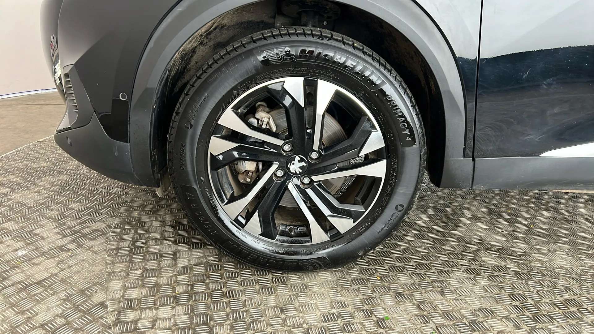 2023 PEUGEOT 2008 2023 PEUGEOT 2008