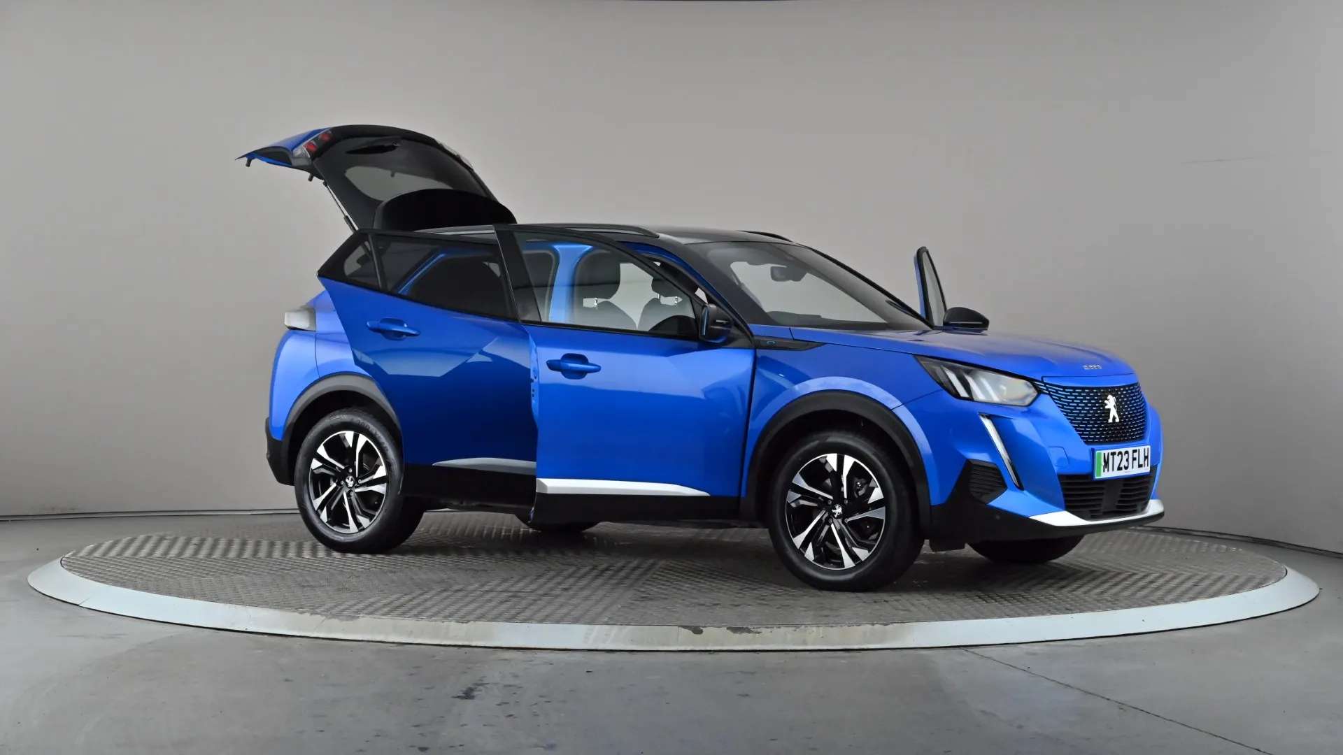 2023 PEUGEOT 2008 2023 PEUGEOT 2008