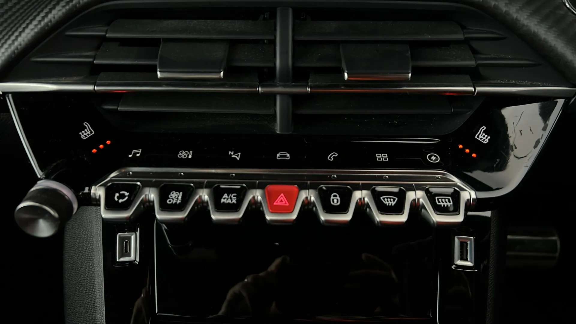 2023 PEUGEOT 2008 2023 PEUGEOT 2008