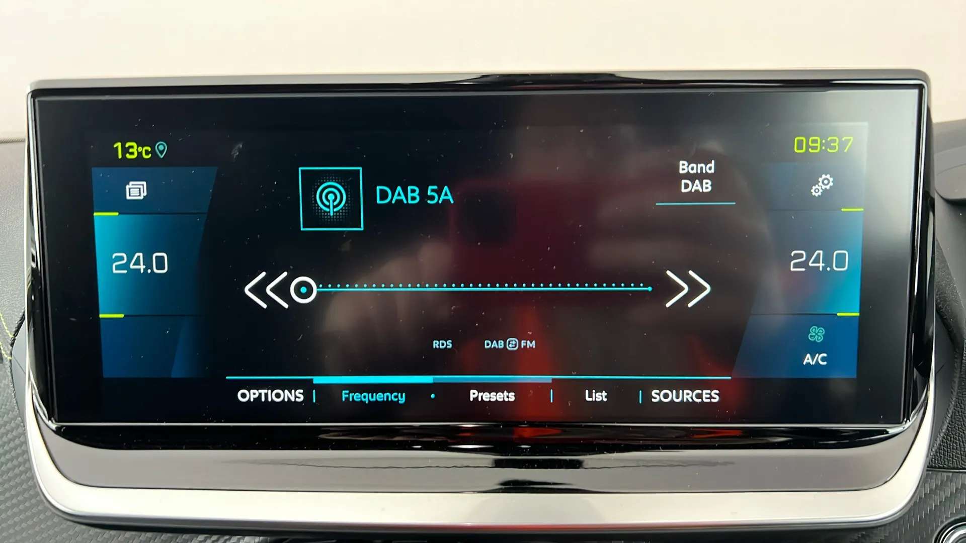 2022 PEUGEOT 2008 2022 PEUGEOT 2008