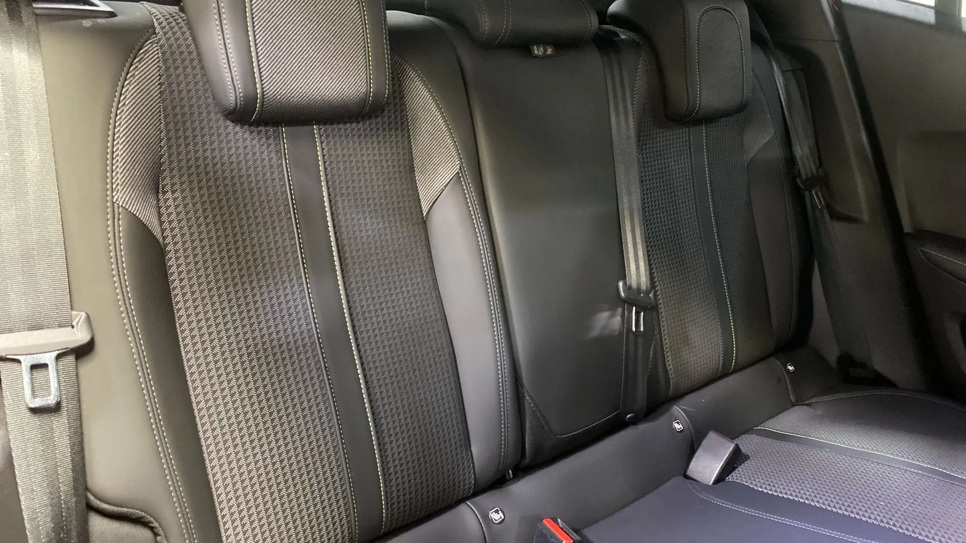 2023 PEUGEOT 2008 2023 PEUGEOT 2008