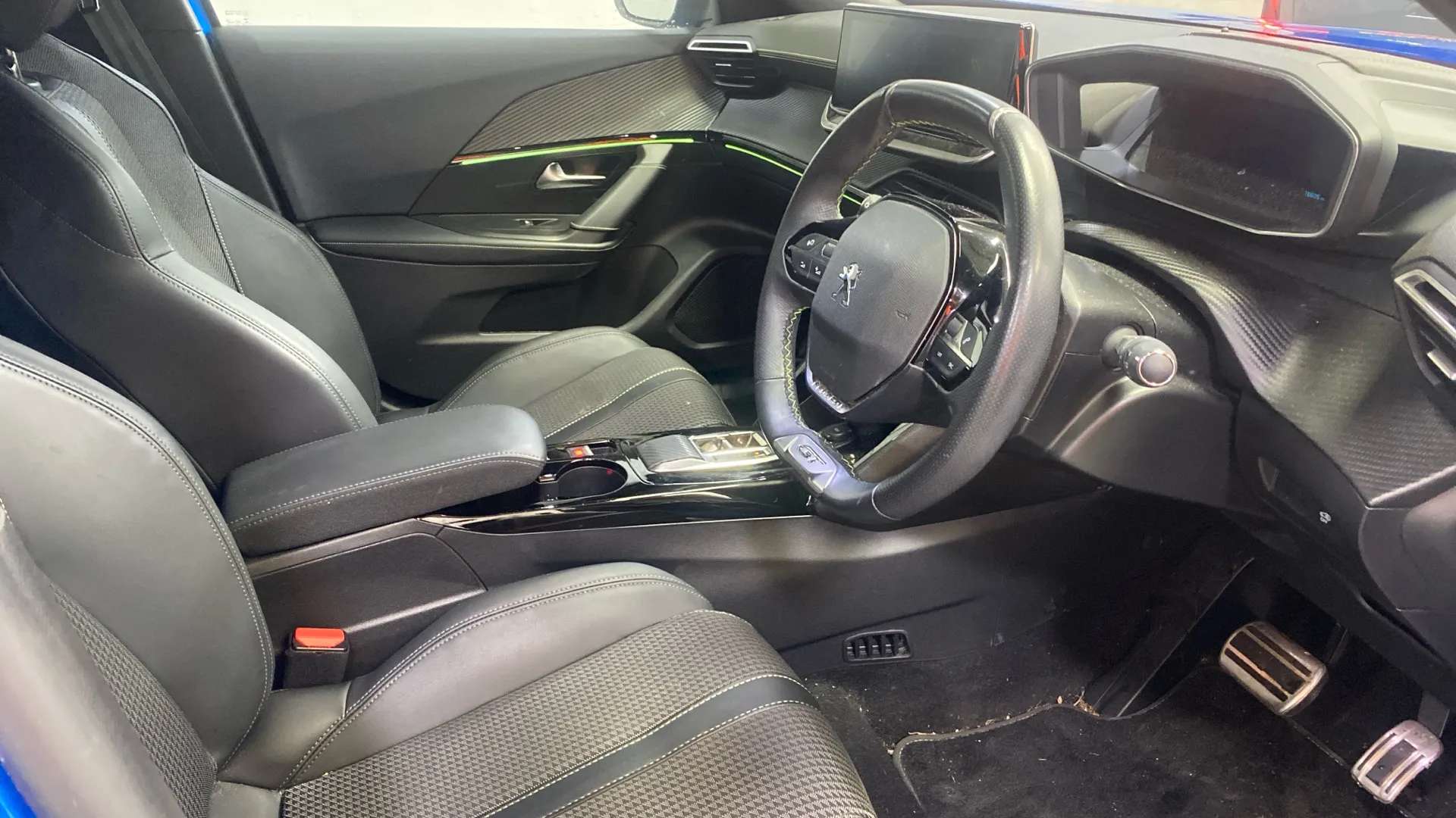 A 2022 PEUGEOT 2008 100kW GT 50kWh Auto A 2022 PEUGEOT 2008 100kW GT 50kWh Auto