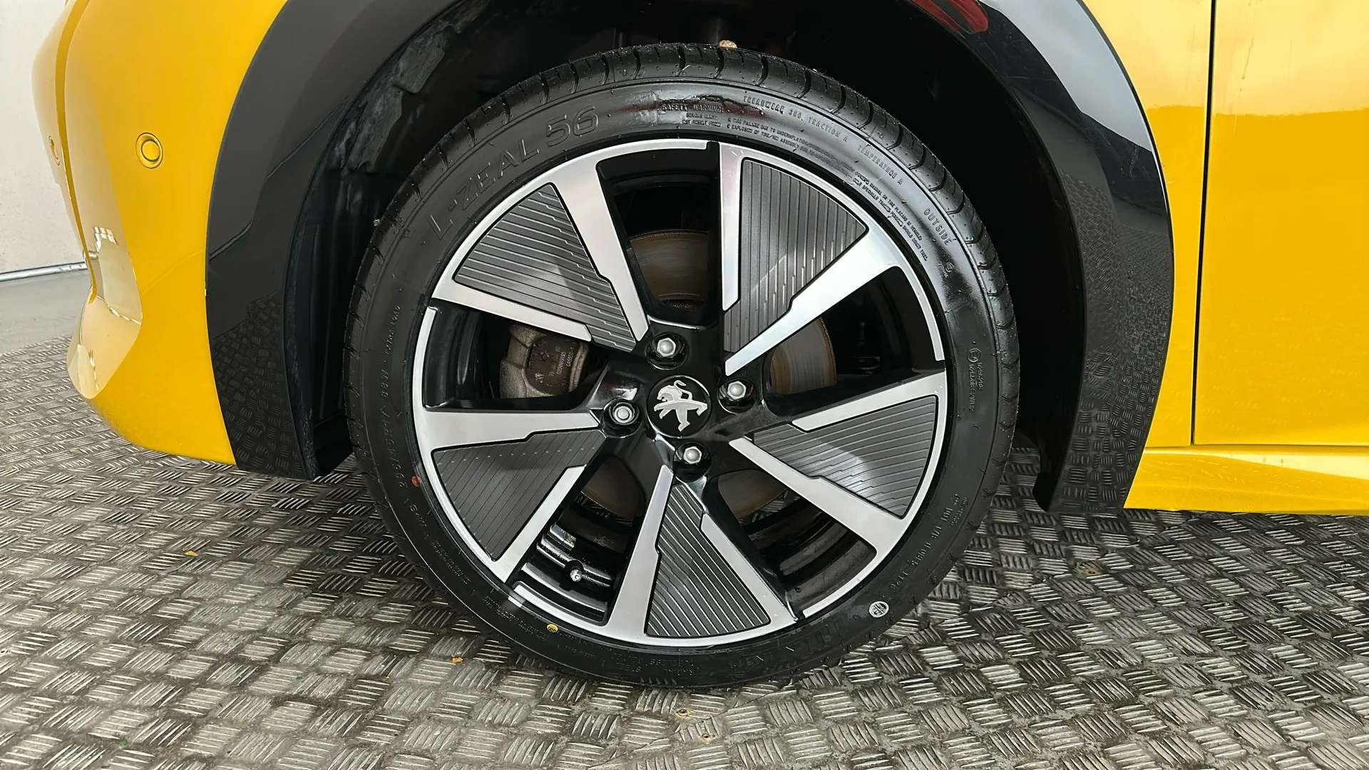 2022 PEUGEOT 208 2022 PEUGEOT 208