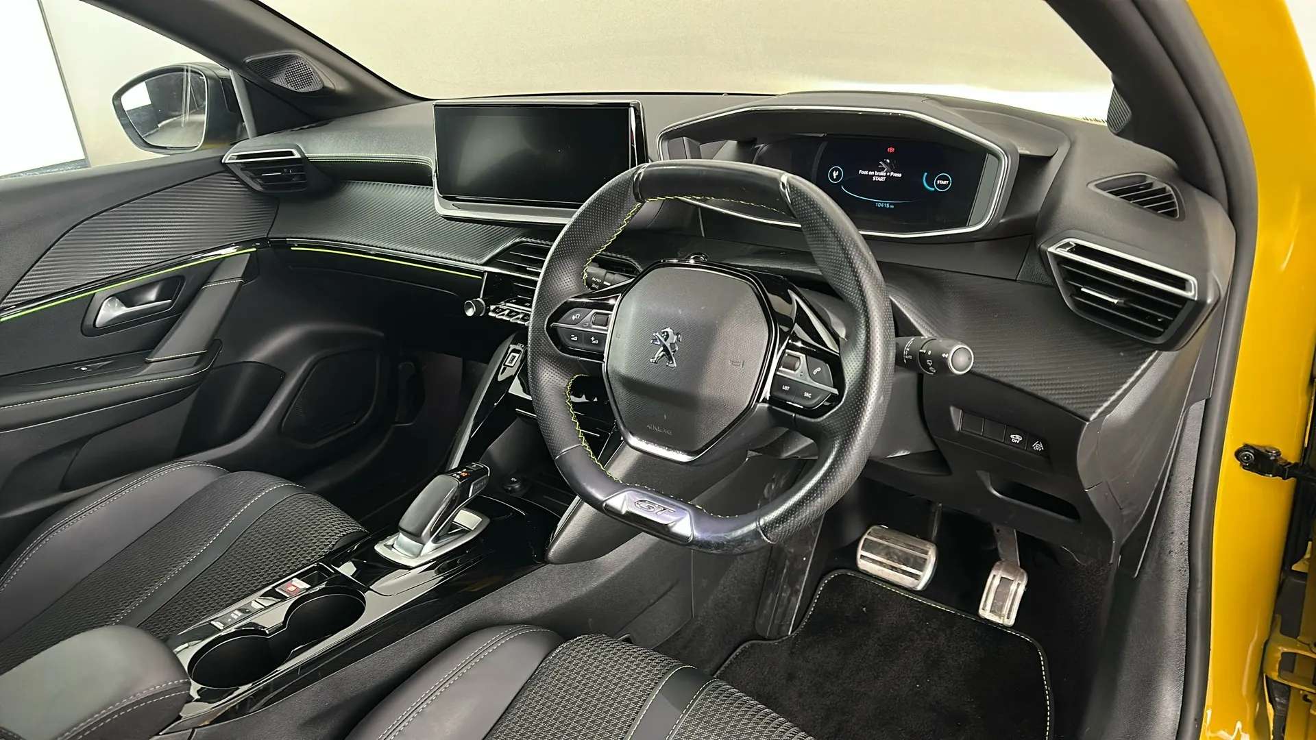 2022 PEUGEOT 208 2022 PEUGEOT 208