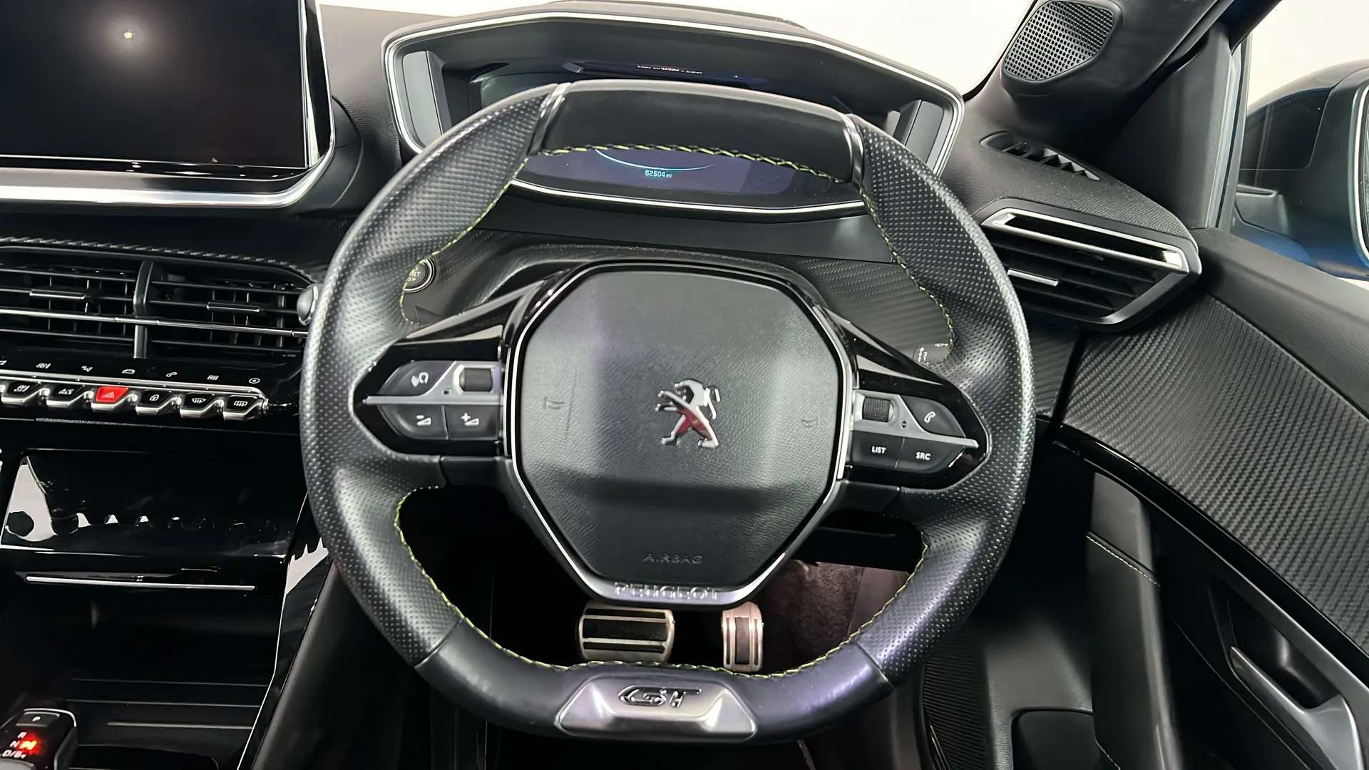 2021 PEUGEOT 208 2021 PEUGEOT 208