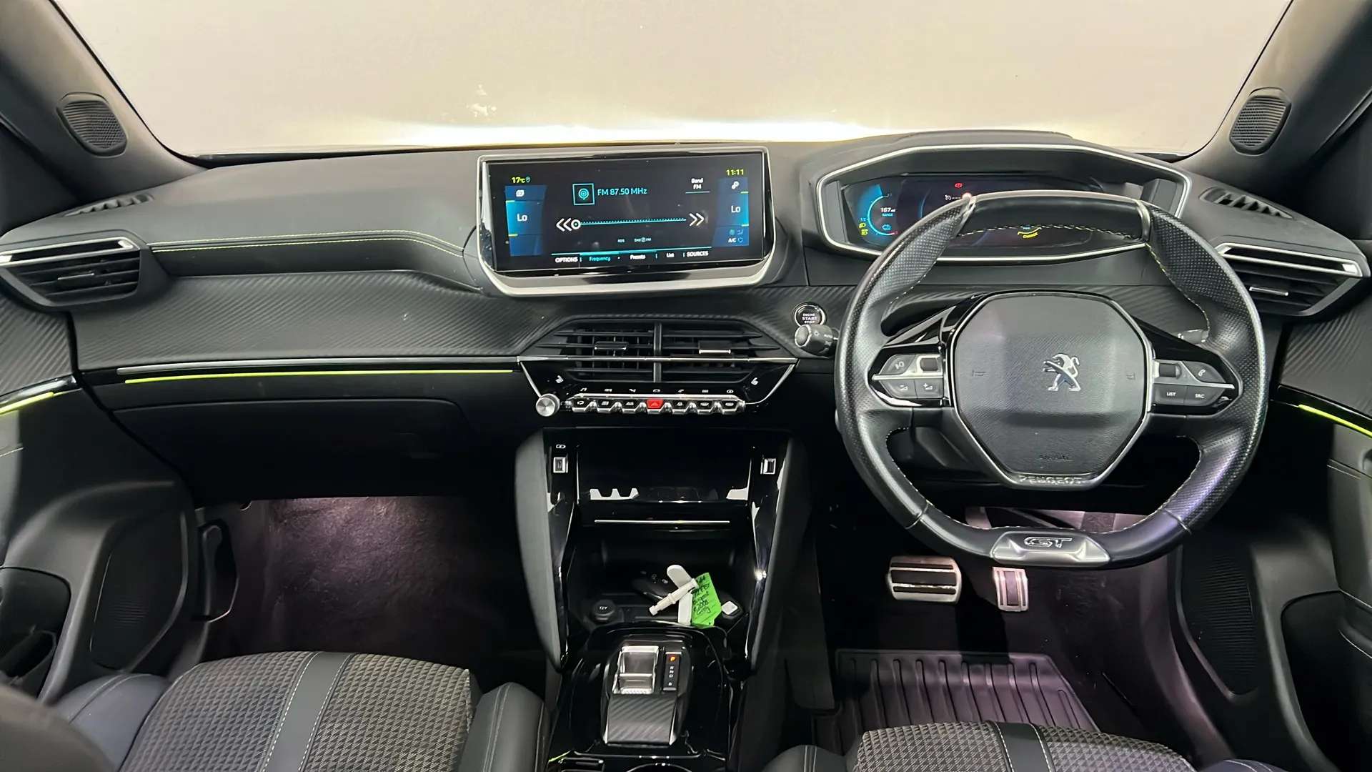 2023 PEUGEOT 2008 2023 PEUGEOT 2008