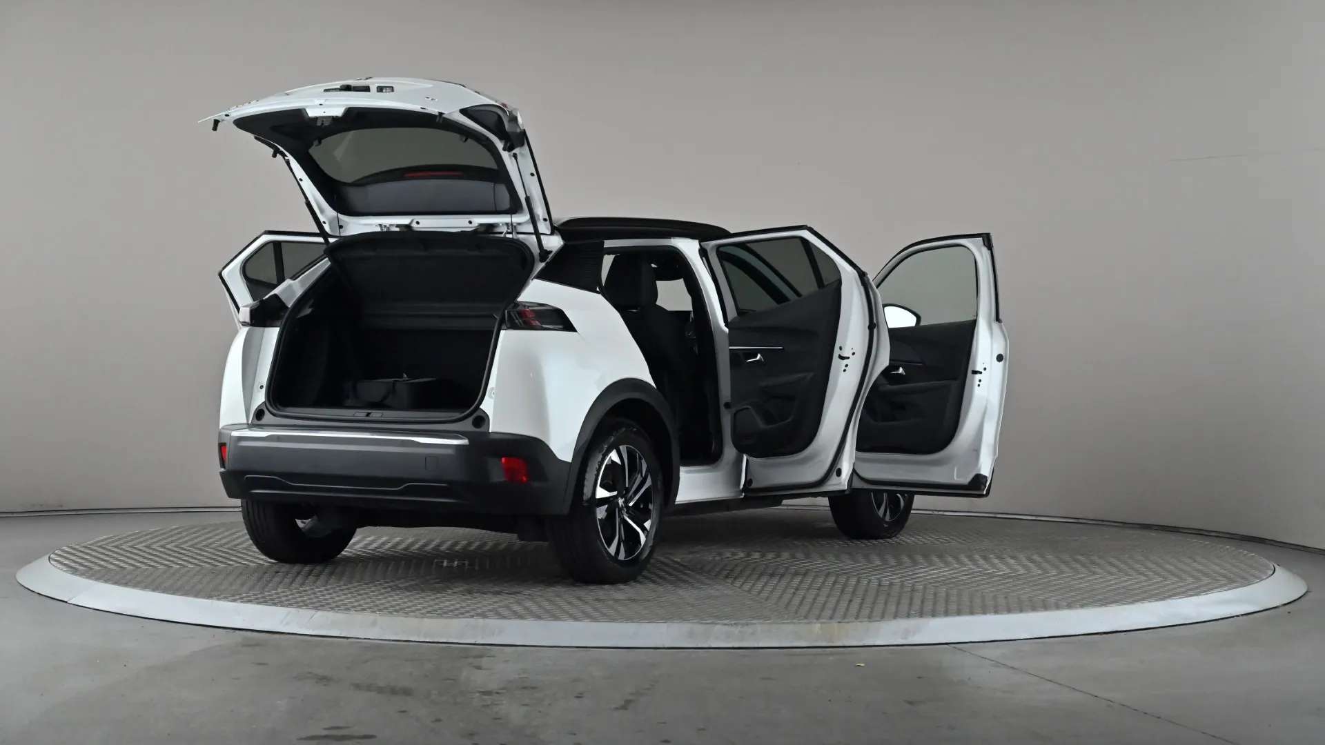 2023 PEUGEOT 2008 2023 PEUGEOT 2008
