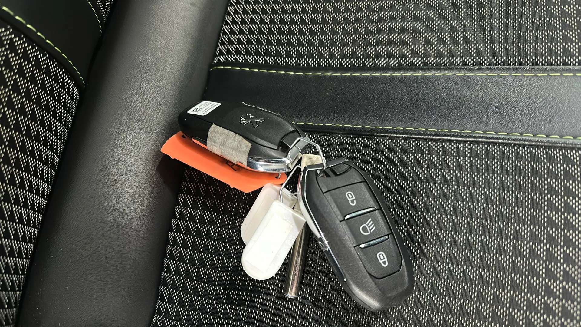 2022 PEUGEOT 208 2022 PEUGEOT 208