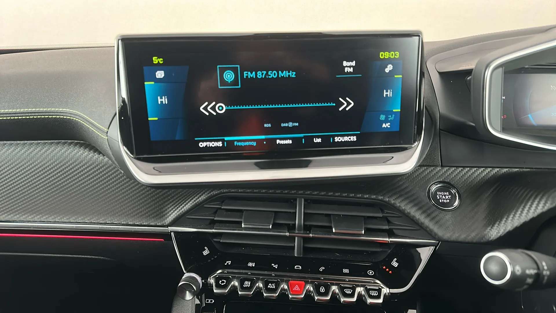 2022 PEUGEOT 2008 2022 PEUGEOT 2008