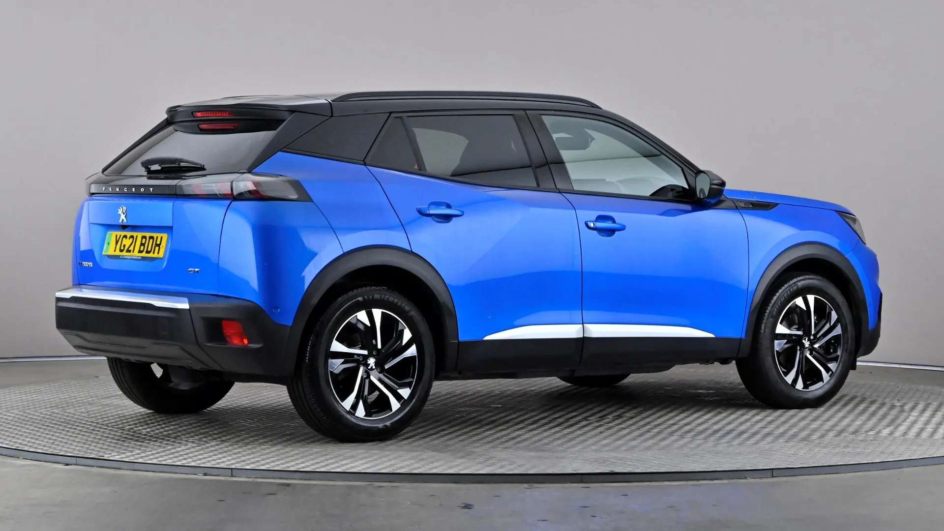 2021 PEUGEOT 2008 2021 PEUGEOT 2008