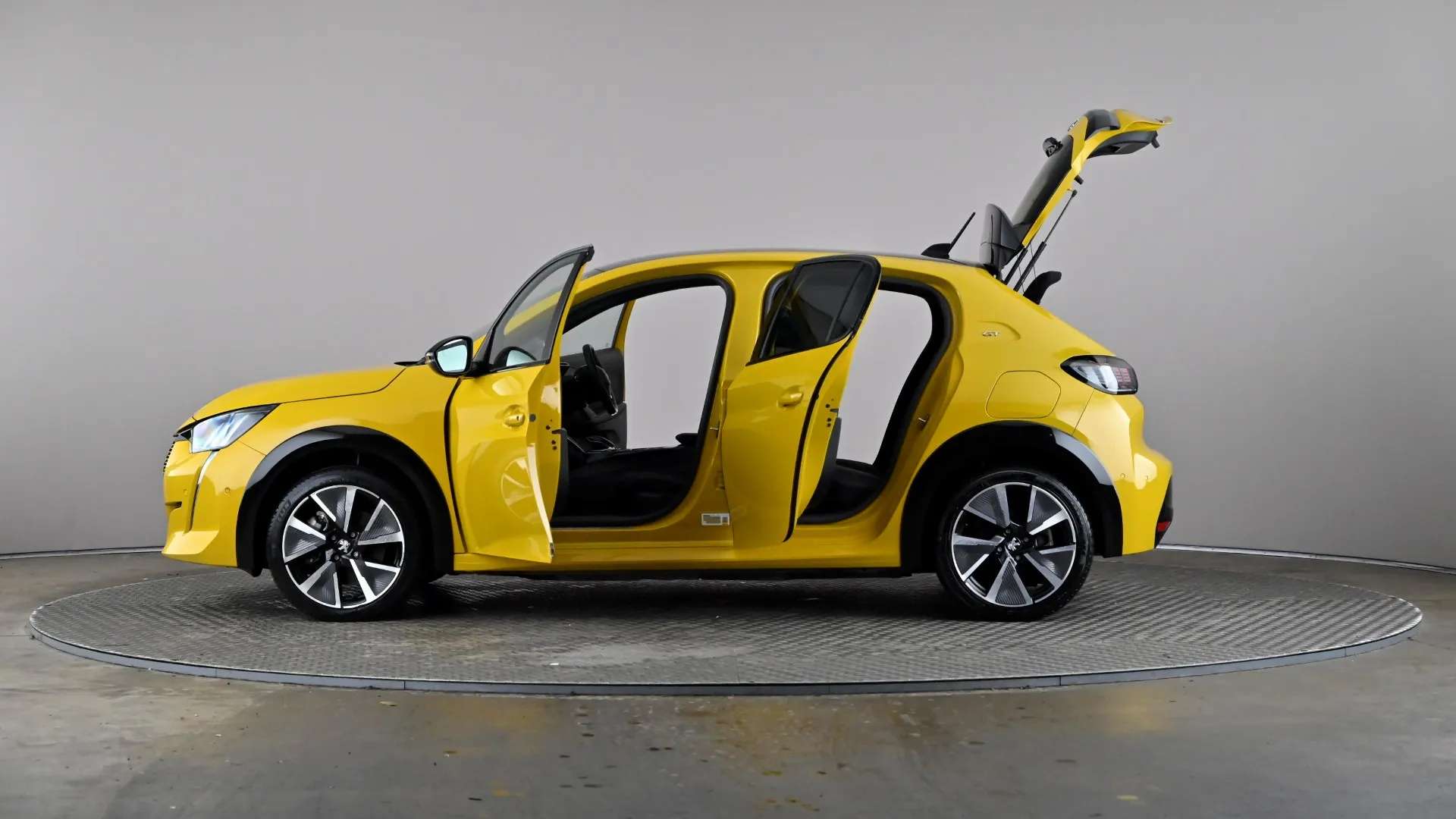 2021 PEUGEOT 208 2021 PEUGEOT 208