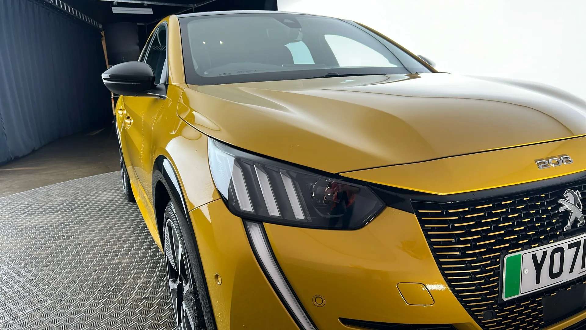 2021 PEUGEOT 208 2021 PEUGEOT 208