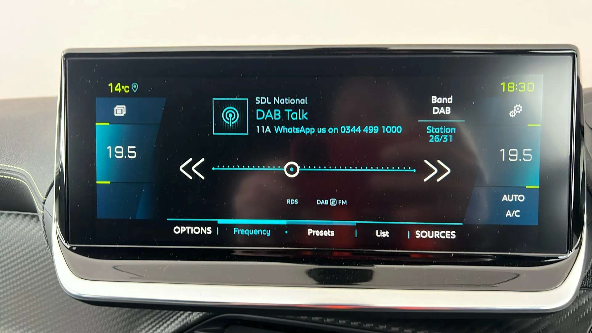 2021 PEUGEOT 208 2021 PEUGEOT 208