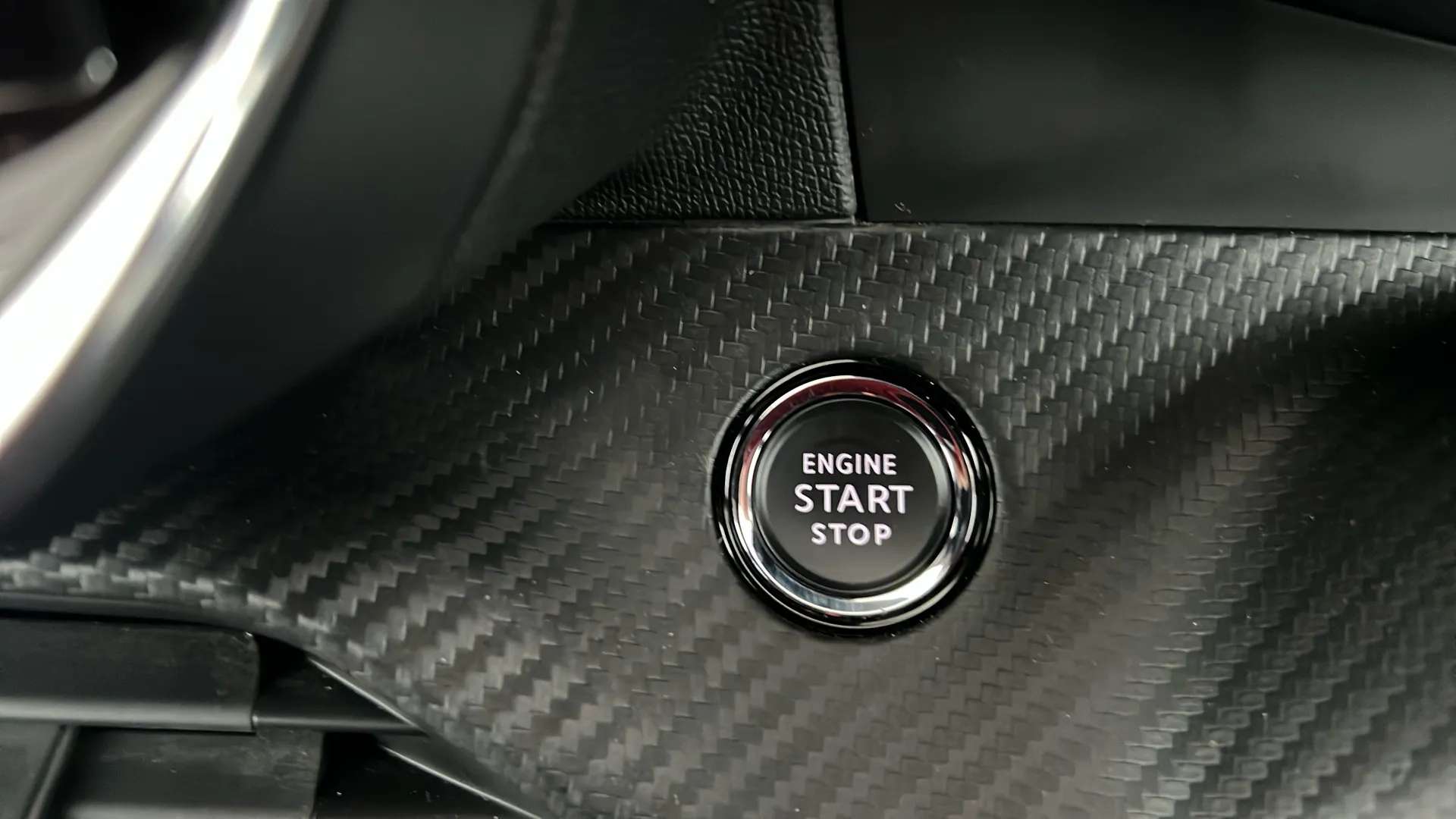 2021 PEUGEOT 208 2021 PEUGEOT 208