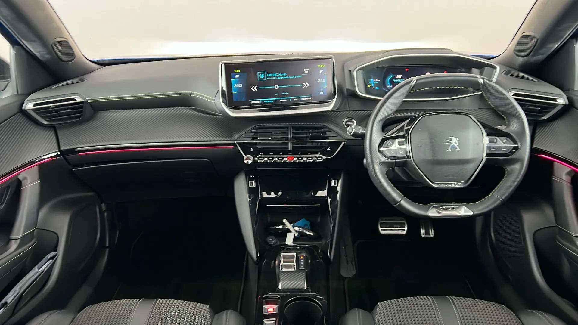 2022 PEUGEOT 2008 2022 PEUGEOT 2008